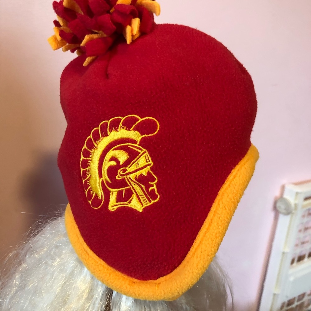 USC Trojans beanie 3/6yr